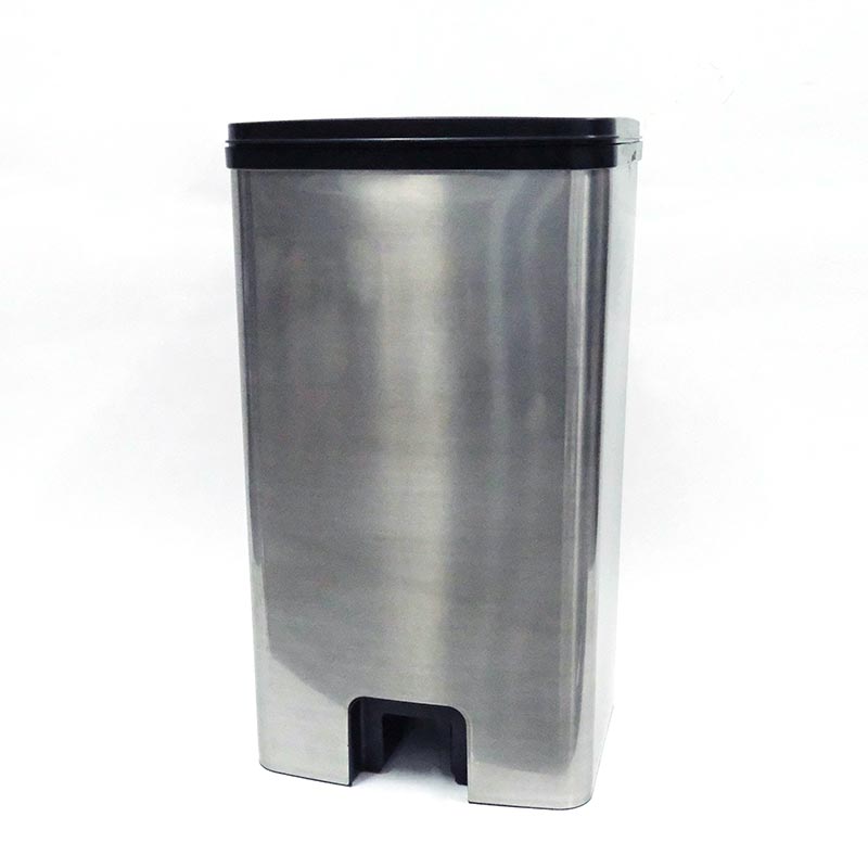 Hulladék konténer fröccsöntés a formacímkében